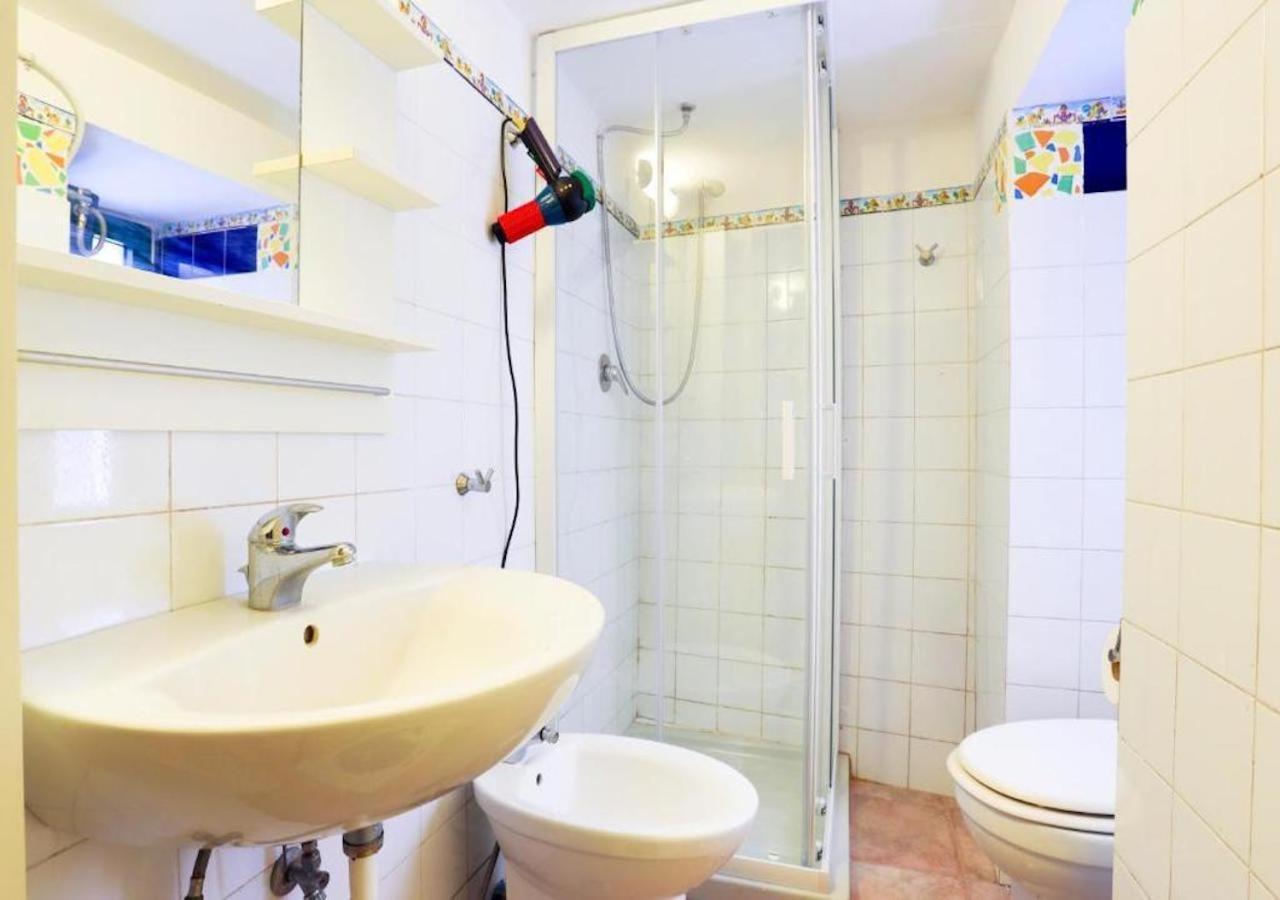La Tata Home Salernes Extérieur photo