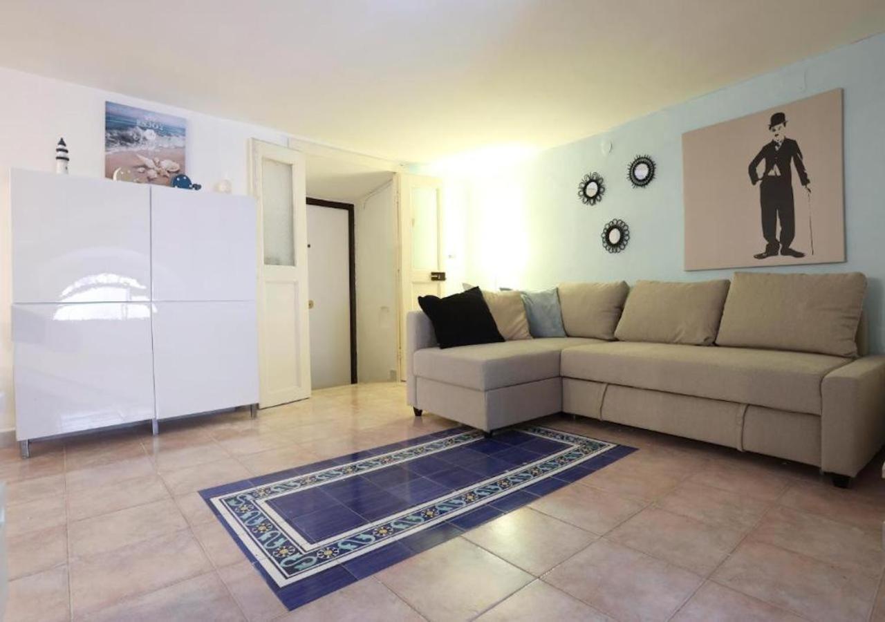 La Tata Home Salernes Extérieur photo