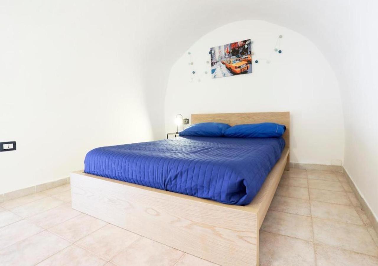 La Tata Home Salernes Extérieur photo