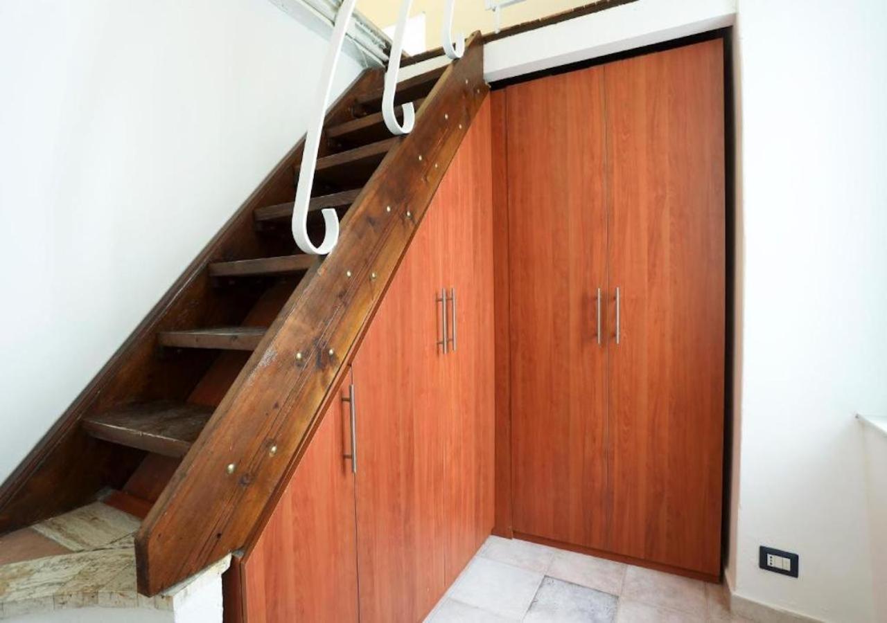 La Tata Home Salernes Extérieur photo